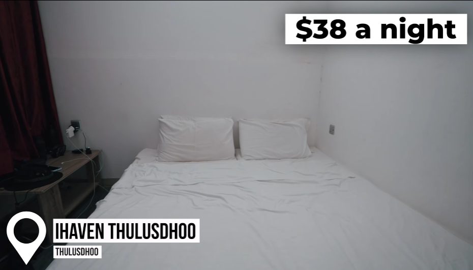 A place to stay eats up the biggest chunk of your money when visiting a nearby island, yet prices stretch further than many guess. Starting at about $38 each night, you can snag a room with its own toilet and shower - rare value across the Indian Ocean. Some busier or sought-after spots set the lowest rate near $75, still far below what basic resorts demand elsewhere.

Finding a place to sleep on smaller islands usually means choosing between tiny hotels, family-run guest spots, or staying right inside someone's home. Not every spot looks the same, yet having clean space, working internet, cool air indoors, and your own toilet comes more often now - even when paying less. Some hosts slip morning meals into what they charge, something that quietly changes how much each day really costs.